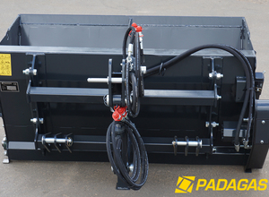 Razbrasyvatel-peska-sp-padagas-5