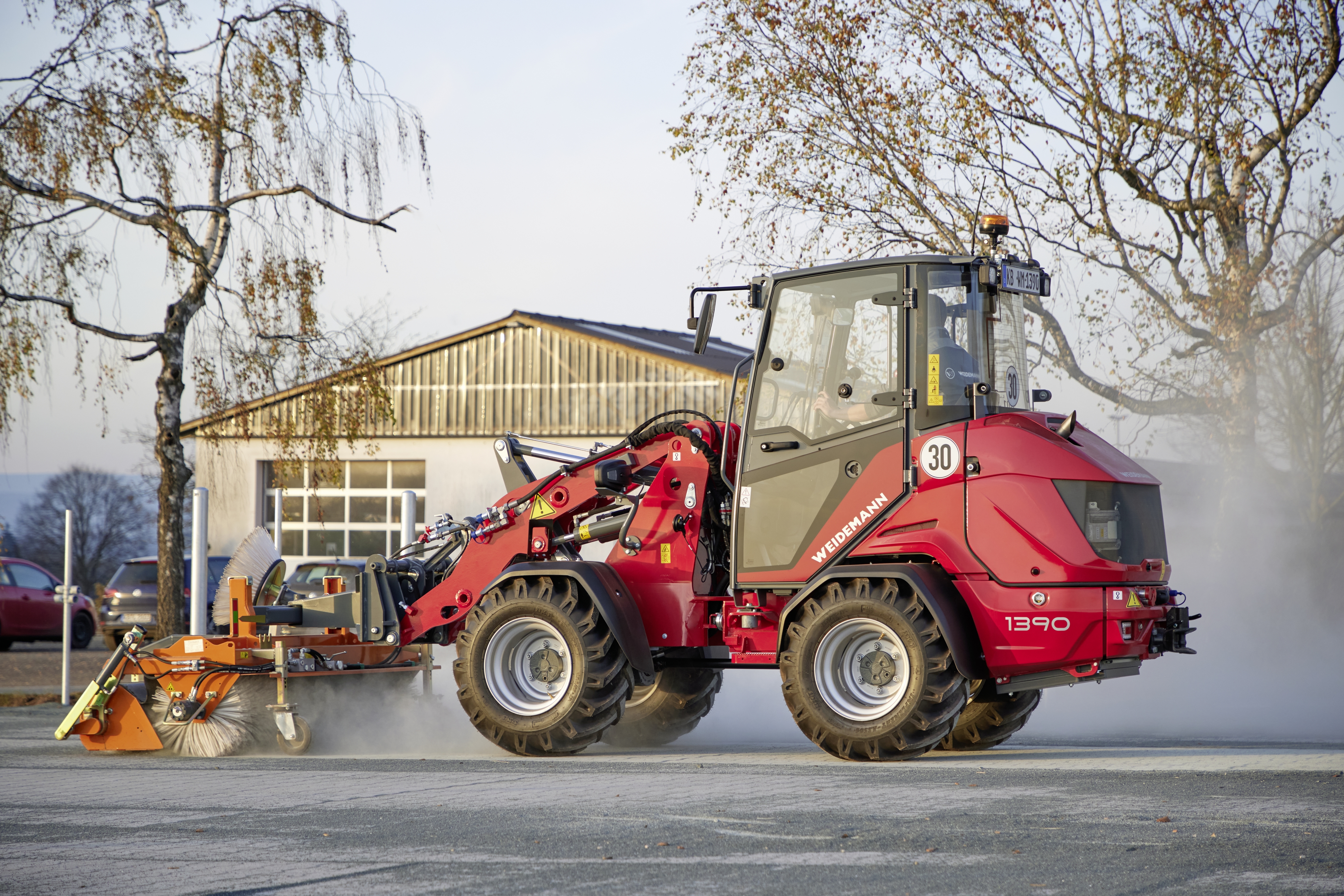 Wm_image_1390_kabine_pz_kehrmaschine_112a1323_action