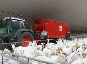 Bvl-futtermischwagen-v-mix-plus-25-40-3s-galerie_01