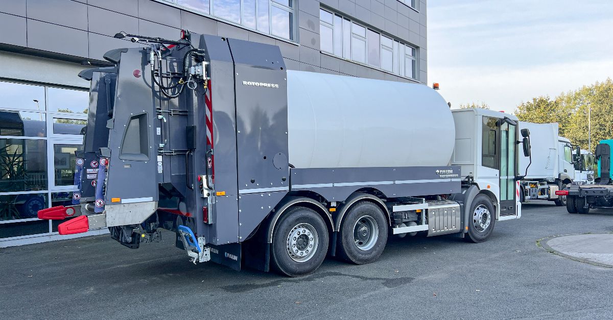 396715718_889340019613818_7792087766964092739_n