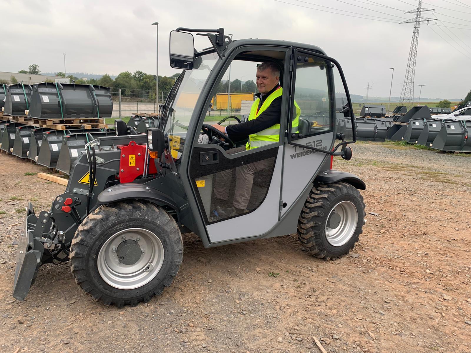 Photo-2021-09-30-11-40-09_6