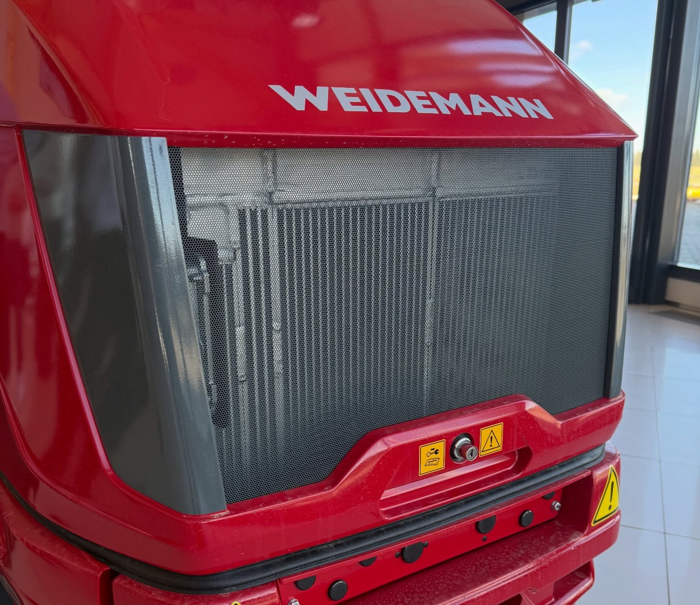 648284567_18054744620695349_2561154460847617440_n